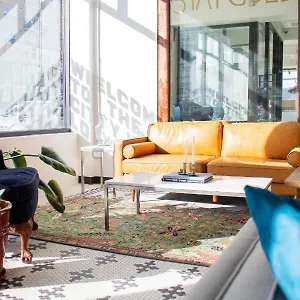 11th Avenue Albergue DEN